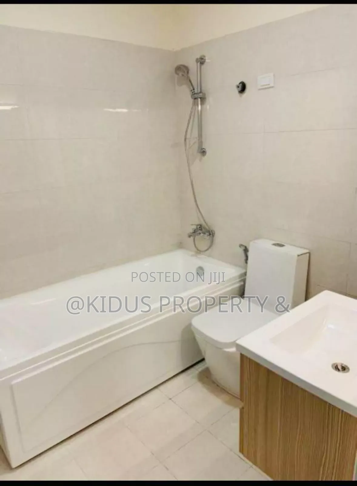 Furnished 3bdrm Apartment in Bisrate Gebreale, Nifas Silk-Lafto