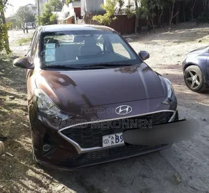 Hyundai I10 2021 Brown