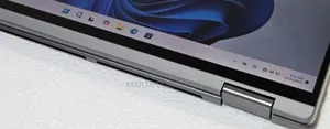 New Laptop Lenovo Yoga 7i 16GB Intel Core I7 SSD 512GB