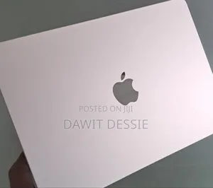 New Laptop Apple MacBook Air 2025 M4 13-Inch 16GB Apple M4 SSD 256GB