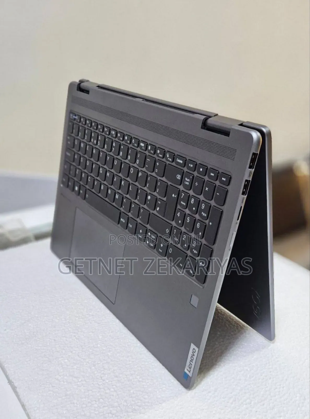 New Laptop Lenovo Yoga C740 16GB Intel Core I7 SSD 512GB