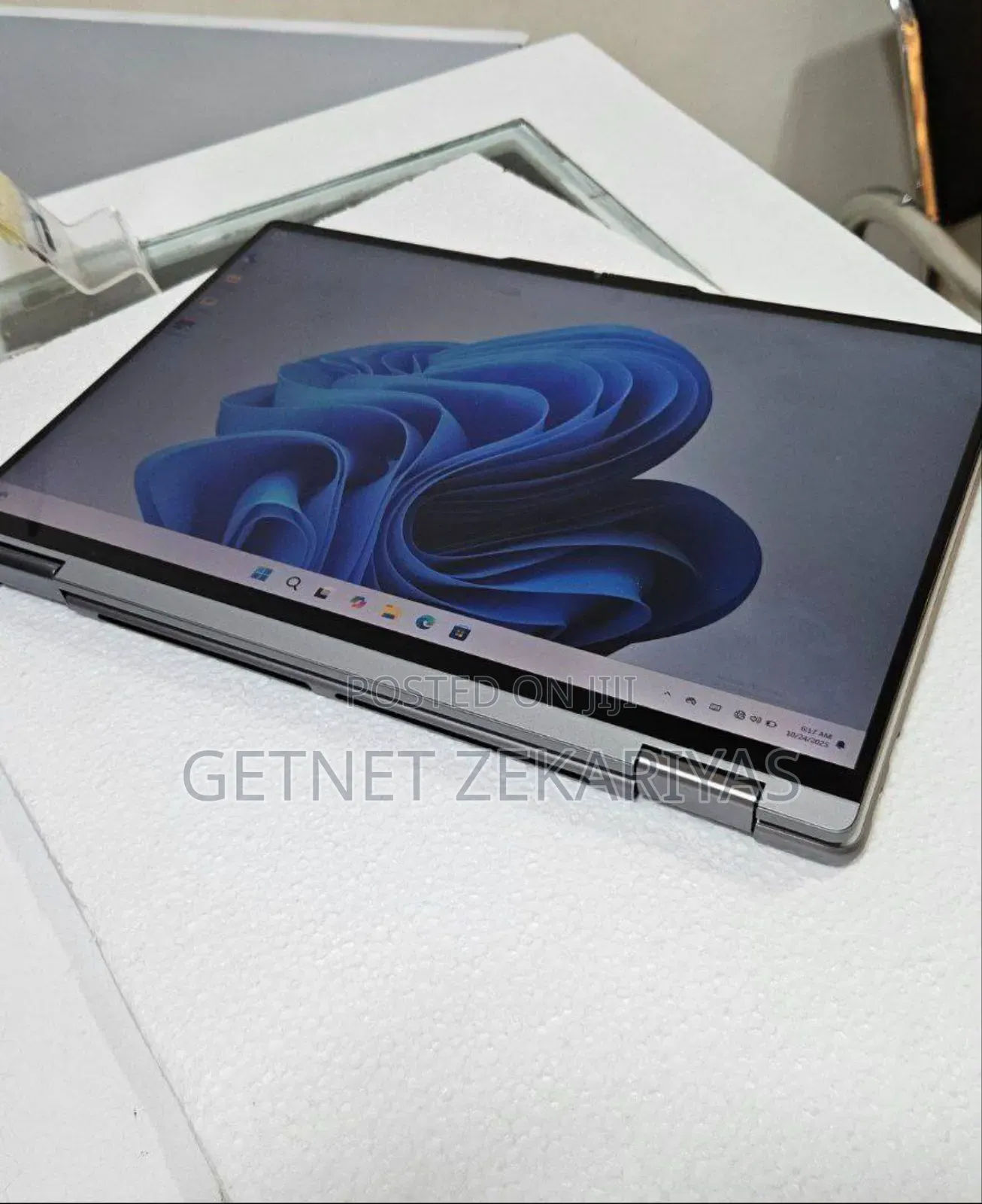 New Laptop Lenovo Yoga C740 16GB Intel Core I7 SSD 512GB