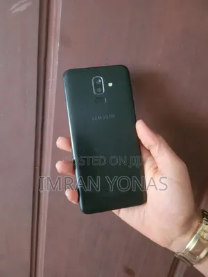 Samsung Galaxy J8 32 GB Black