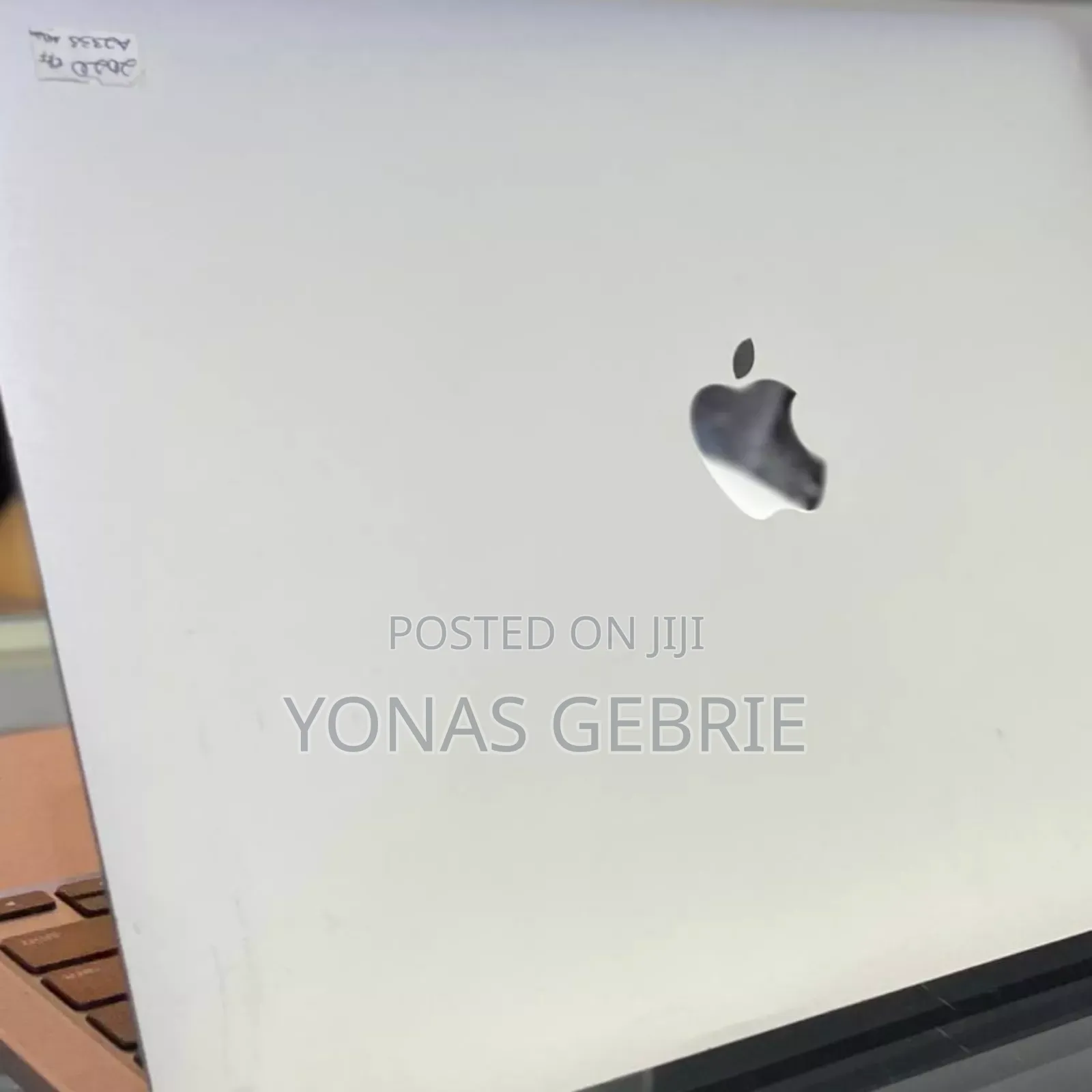 New Laptop Apple MacBook Pro M1 8GB Apple M1 SSD 512GB