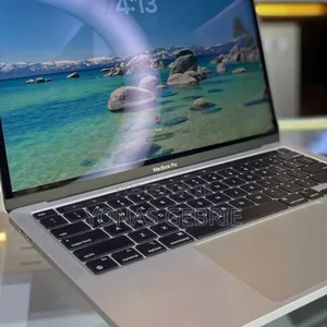 New Laptop Apple MacBook Pro M1 8GB Apple M1 SSD 512GB