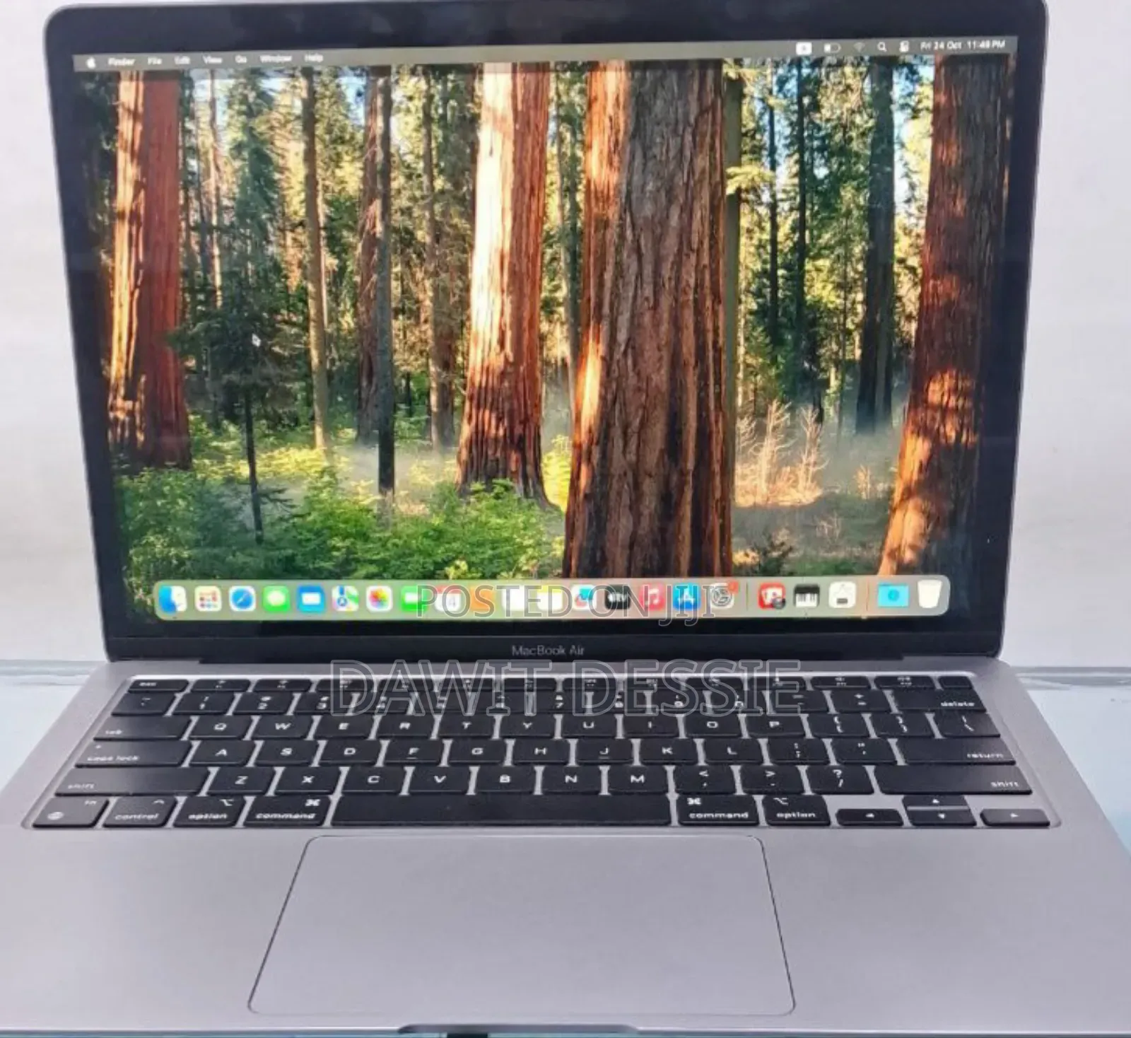 New Laptop Apple MacBook Air 2022 M2 8GB Apple M2 SSD 256GB