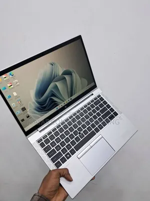New Laptop HP EliteBook 845 G8 16GB AMD Ryzen 5 SSD 512GB