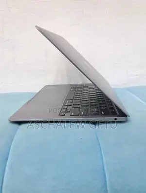 New Laptop Apple MacBook Air 2020 16GB Apple M1 SSD 256GB
