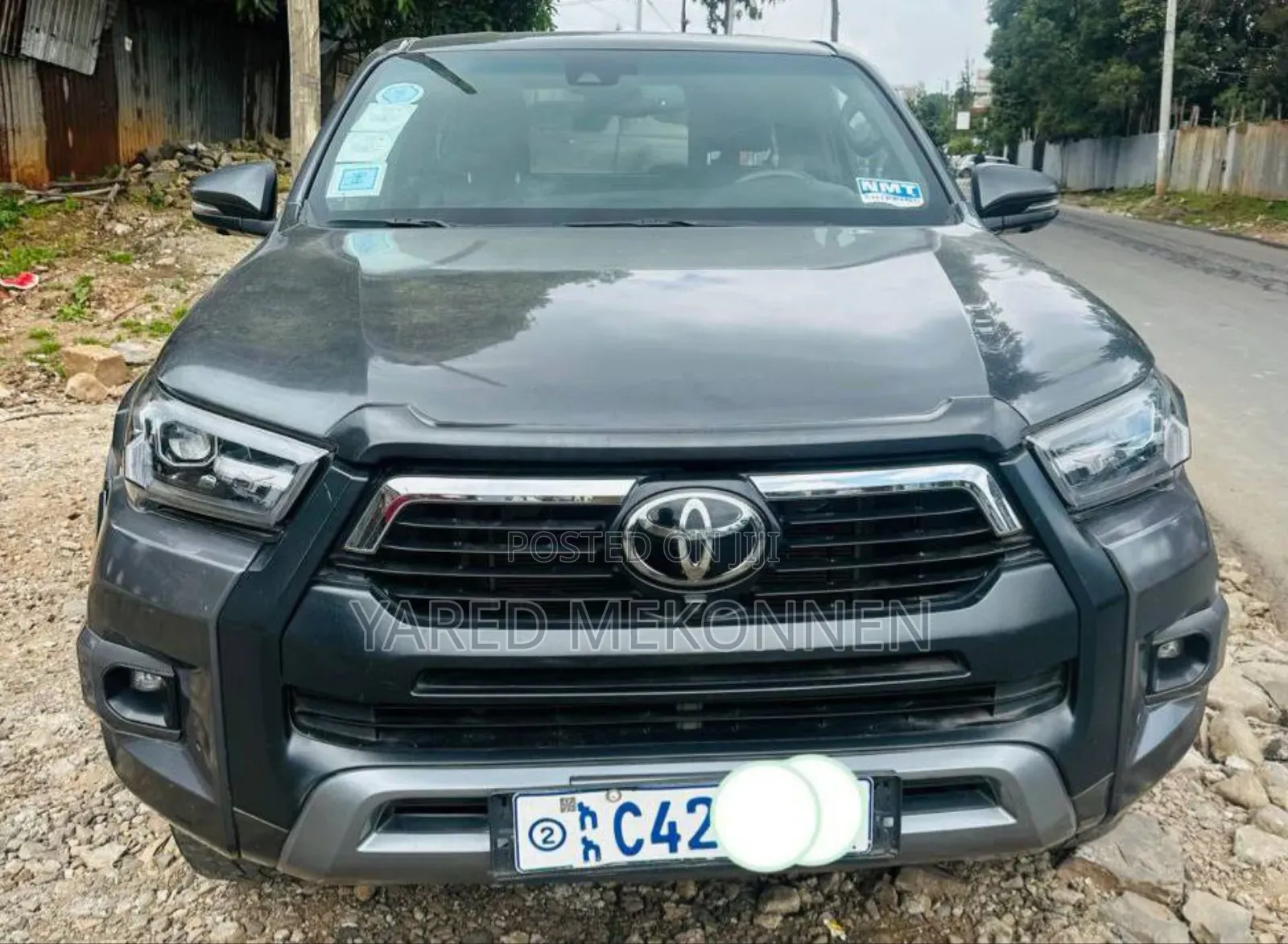 Toyota Hilux 2022 Gray
