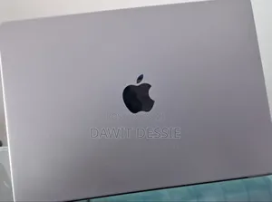 Photo - New Laptop Apple MacBook Pro 2021 M1 32GB Apple M1 SSD 512GB