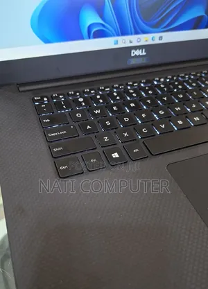 New Laptop Dell Precision 5540 16GB Intel Core I5 SSD 256GB
