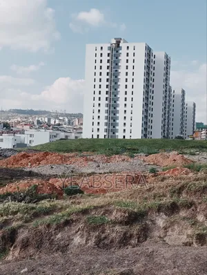 3bdrm Apartment in Phison Real Estate, Bole for sale