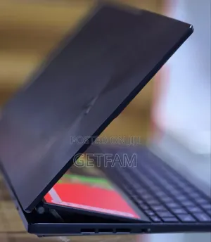 New Laptop Asus ZenBook UX31A 32GB Intel Core I7 SSD 1T