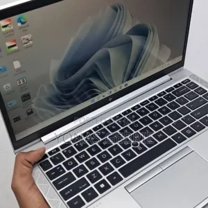 New Laptop HP EliteBook 845 G8 16GB AMD Ryzen 5 SSD 512GB