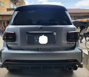 Nissan Patrol 2018 Silver