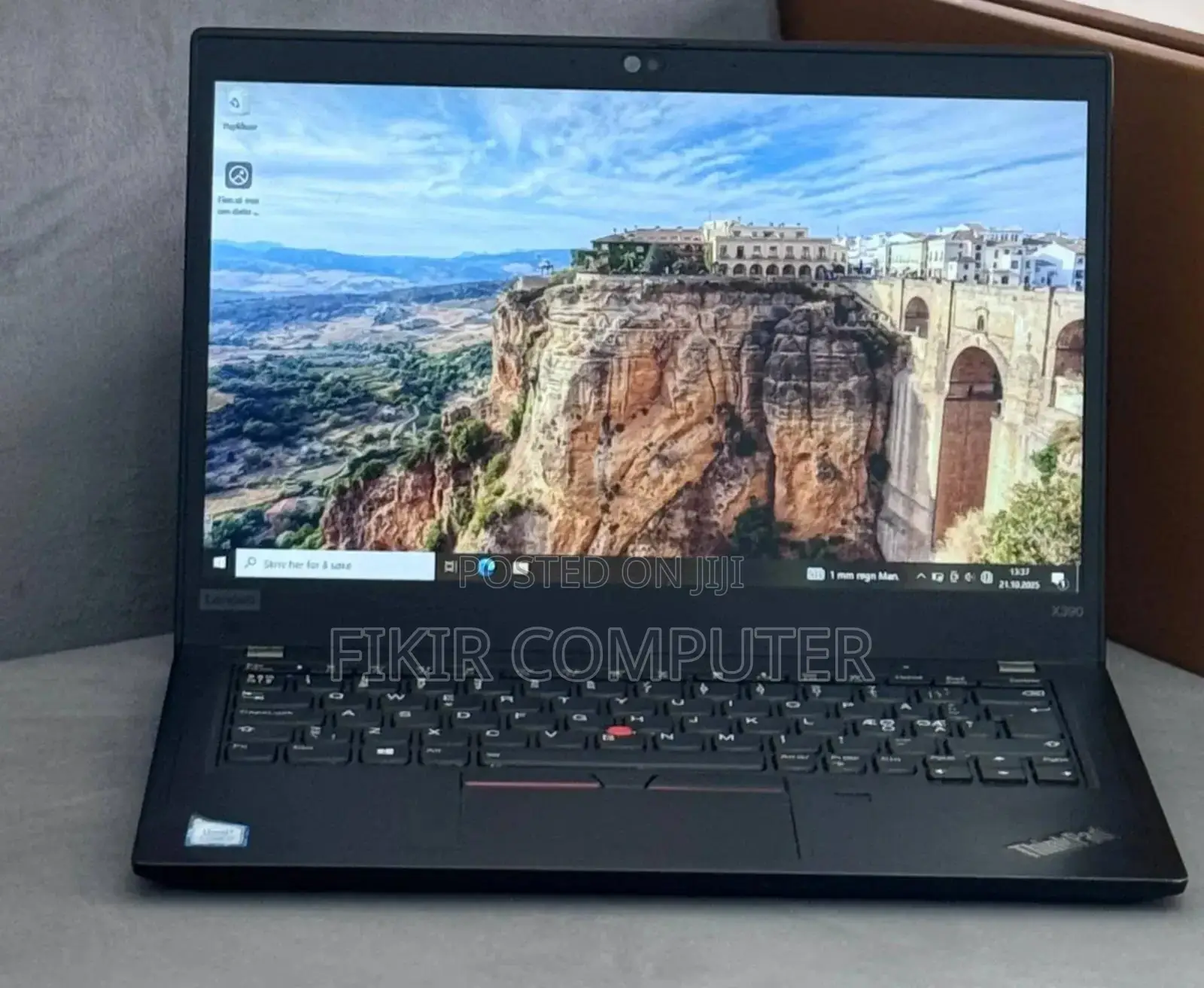 New Laptop Lenovo ThinkPad X390 16GB Intel Core I7 SSD 256GB