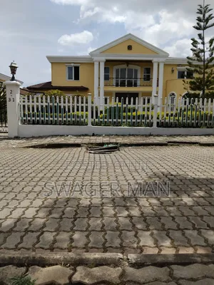 Photo - Furnished 6bdrm Townhouse / Terrace in Ccd, Yeka for rent