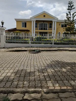 Furnished 6bdrm Townhouse / Terrace in Ccd, Yeka for rent