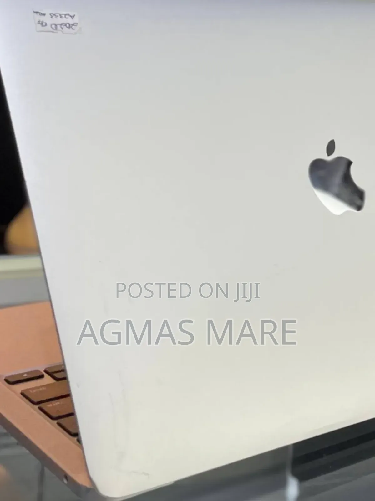 New Laptop Apple MacBook Pro M1 8GB Apple M1 SSD 512GB