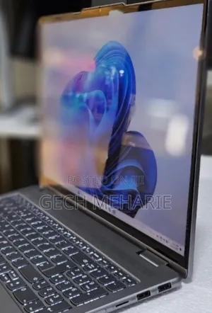 New Laptop Lenovo Yoga 7i 16GB Intel Core I7 SSD 512GB