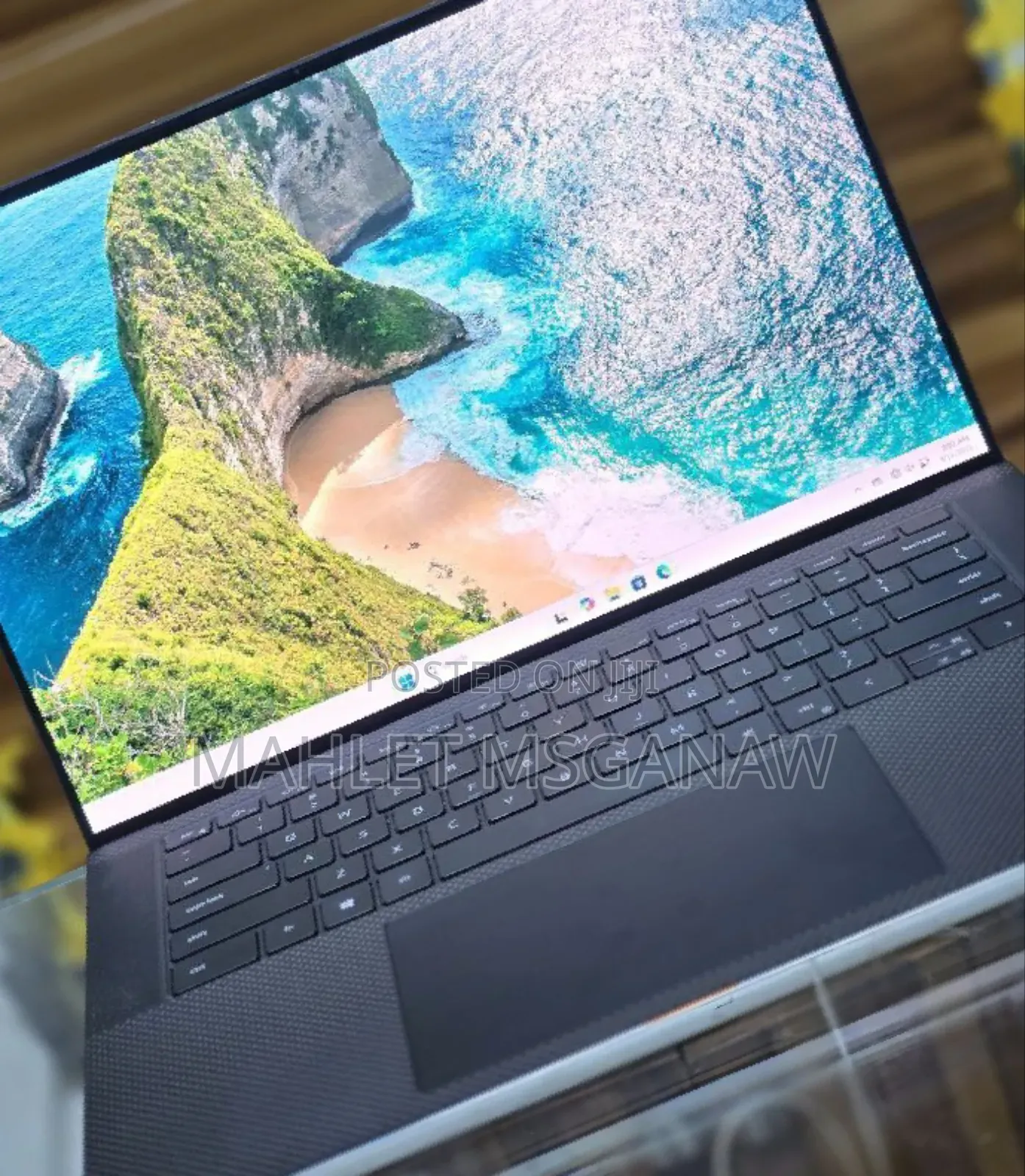 New Laptop Dell XPS 15 16GB Intel Core I7 SSD 512GB