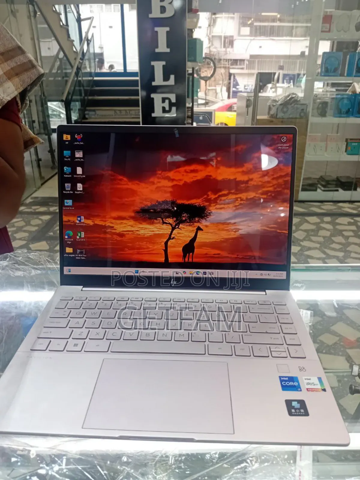 New Laptop HP Pavilion 15 16GB Intel Core I7 SSD 1T