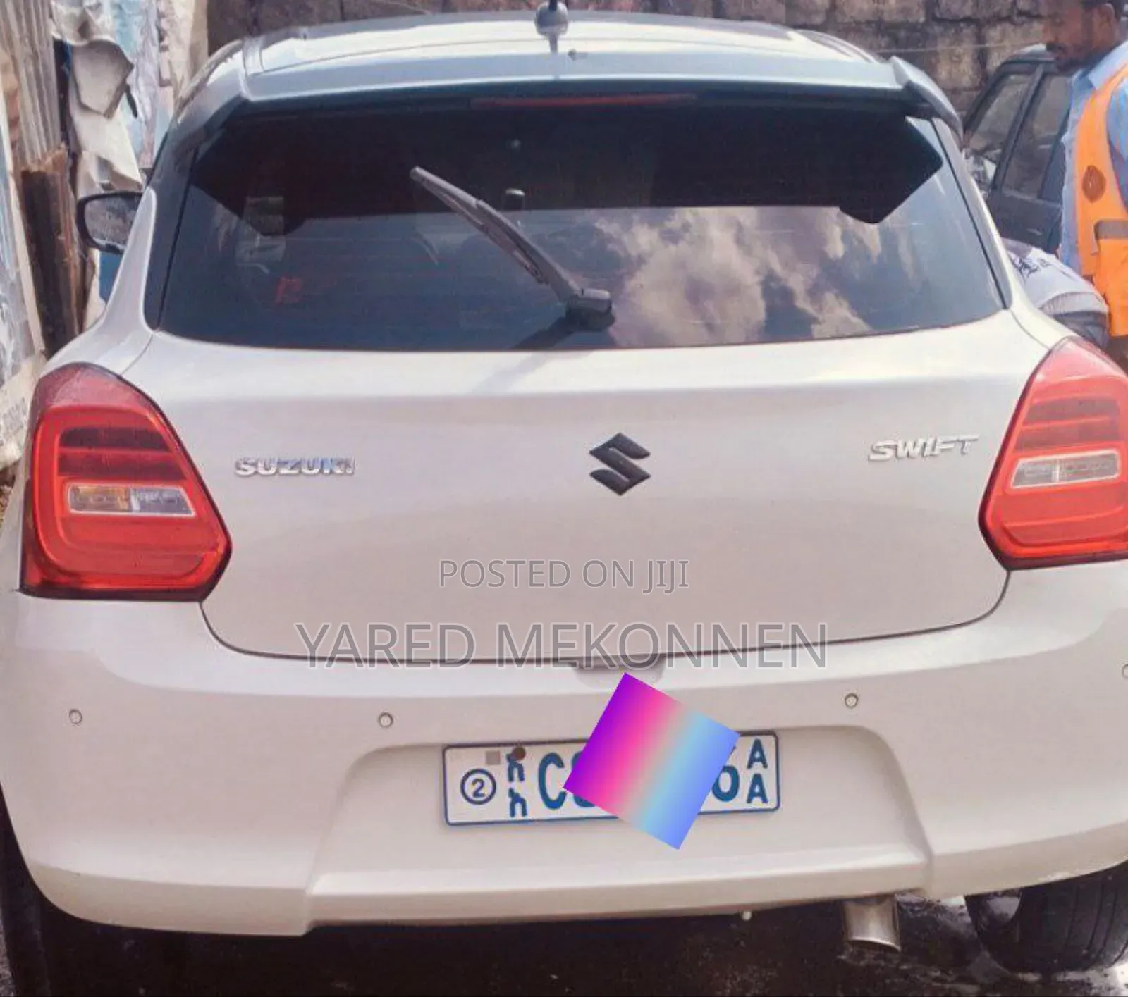 Suzuki Swift 2022 White