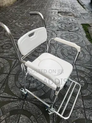 Commode Four Wheels Wheelchair管制wheelchair功效wheelchair戴爾wheelchair