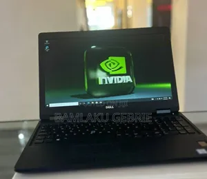 New Laptop Dell Latitude 5580 8GB Intel Core i5 SSD 256GB