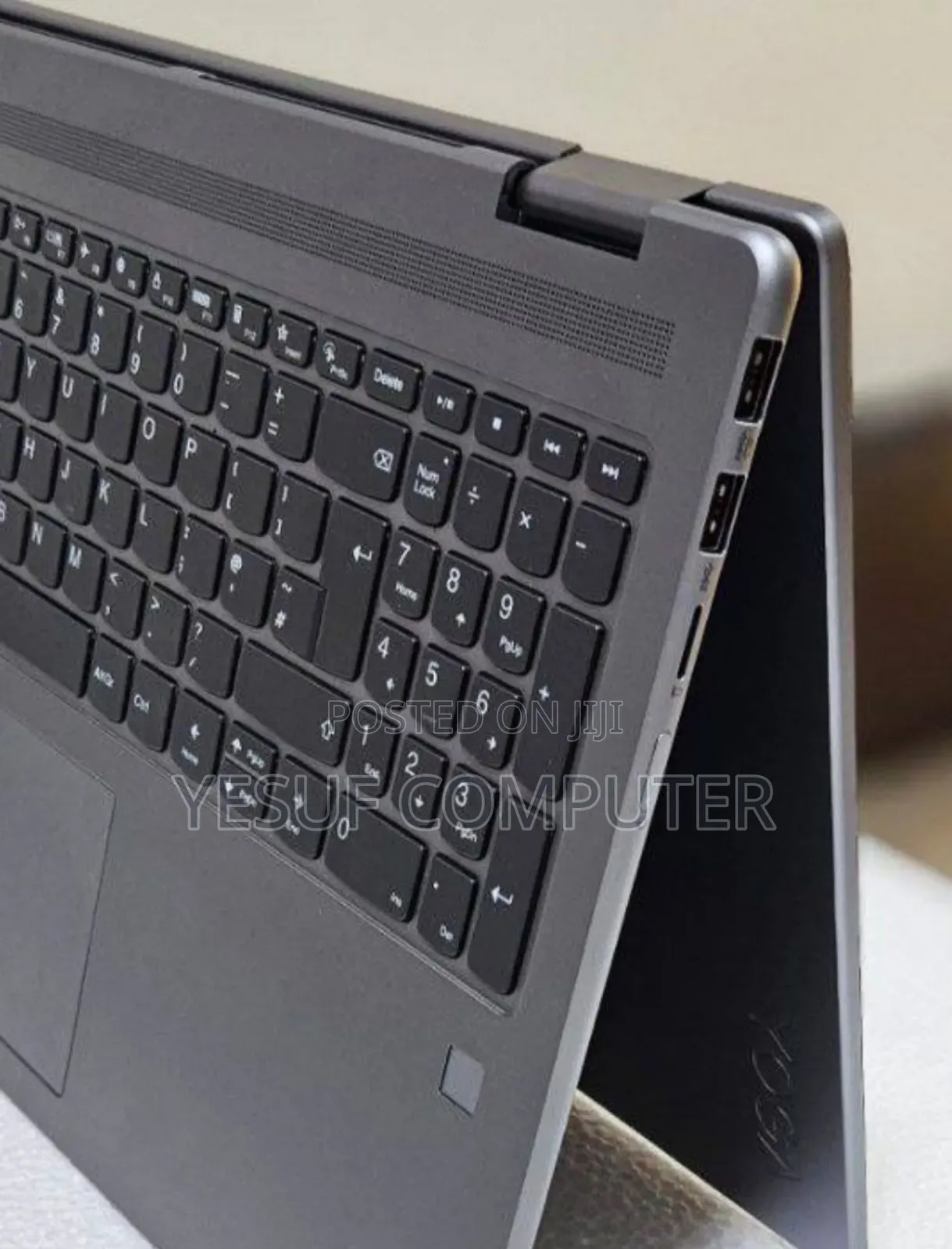 New Laptop Lenovo Yoga 7i 16GB Intel Core I7 SSD 512GB