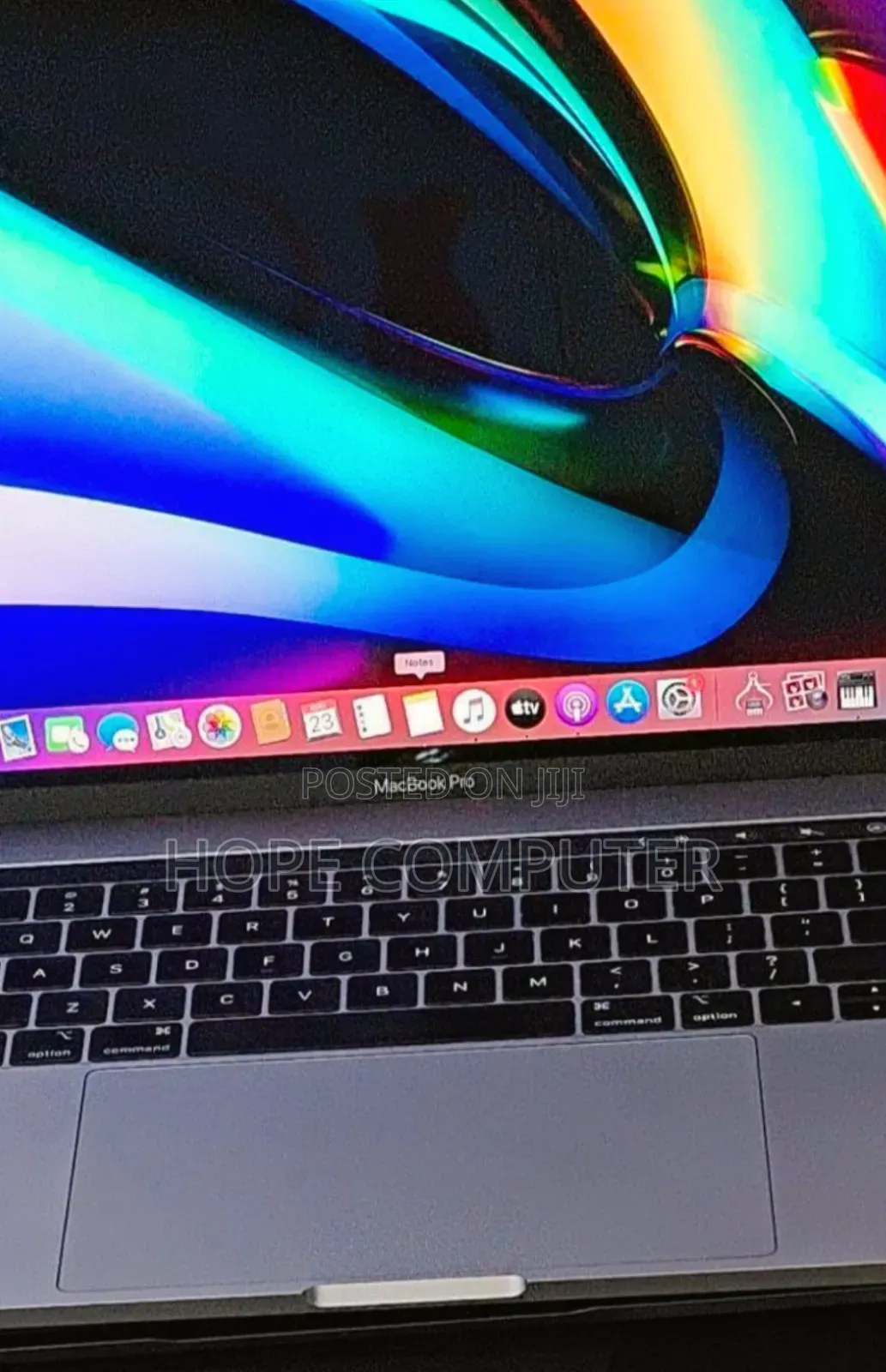 New Laptop Apple MacBook Pro 2019 32GB Intel Core I9 SSD 512GB