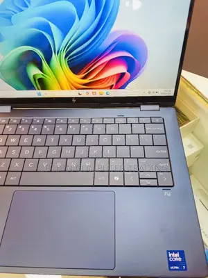 New Laptop HP 16GB Intel Core Ultra 7 SSD 1T