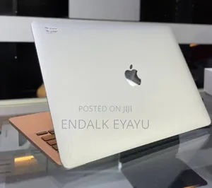 New Laptop Apple MacBook Pro M1 8GB Apple M1 Pro SSD 512GB