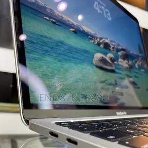 Photo - New Laptop Apple MacBook Pro M1 8GB Apple M1 Pro SSD 512GB