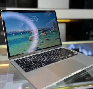 New Laptop Apple MacBook Pro M1 8GB Apple M1 Pro SSD 512GB