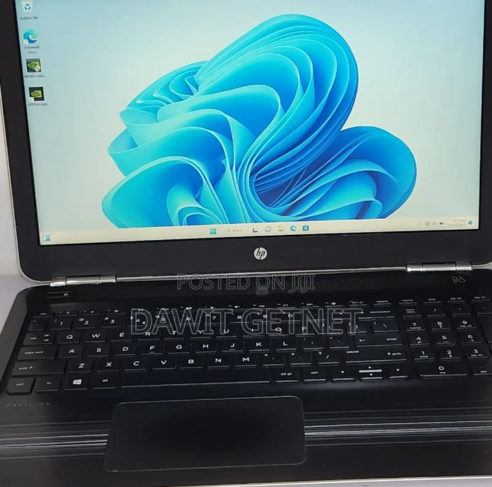 New Laptop HP Pavilion 15 8GB Intel Core I5 SSD 256GB