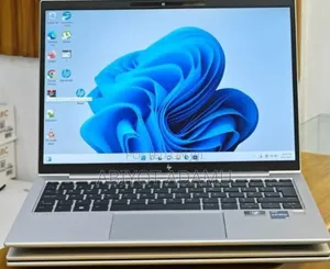 New Laptop HP EliteBook 830 G9 16GB Intel Core I5 SSD 512GB