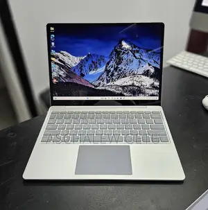 Photo - New Laptop Microsoft Surface 8GB Intel Core I5 SSD 128GB