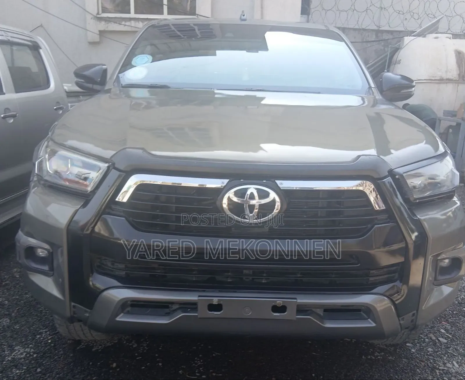 Toyota Hilux 2021 Gold