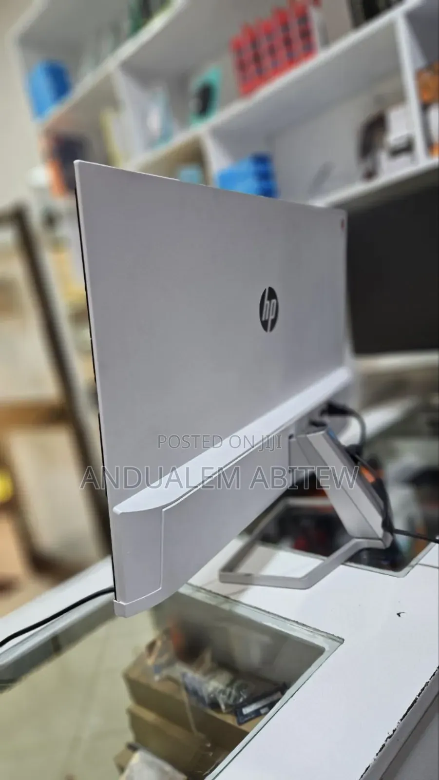 New Hp 27 Inch Frameless Monitor