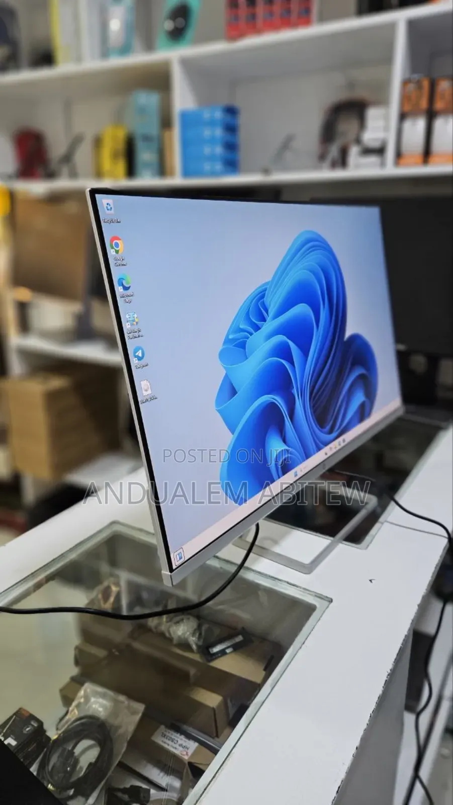 New Hp 27 Inch Frameless Monitor