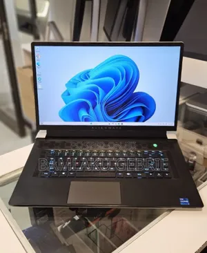 New Laptop Alienware M17x R2 32GB Intel Core I7 SSD 512GB