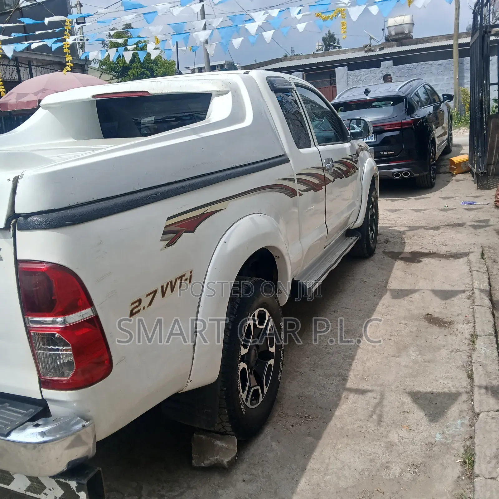 Toyota Hilux 2013 White