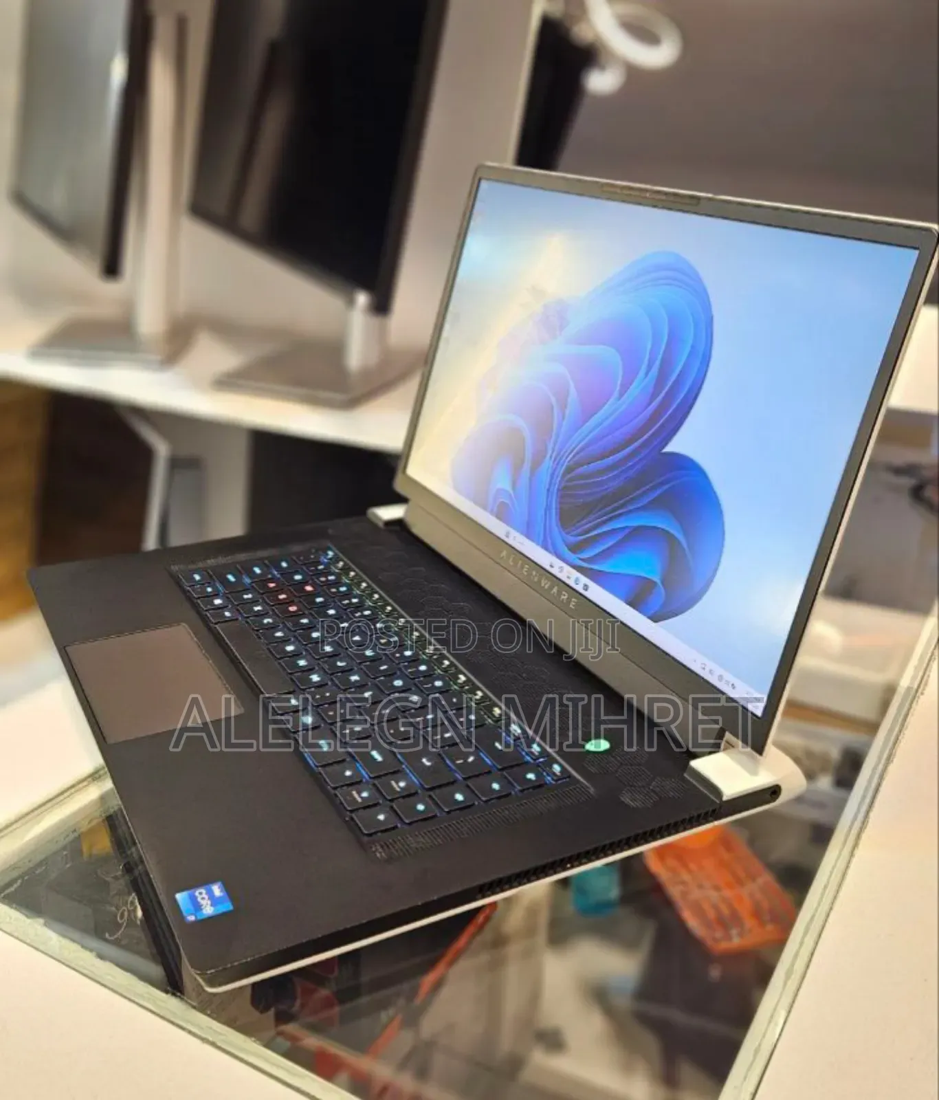 New Laptop Alienware M17x R2 32GB Intel Core I7 SSD 512GB