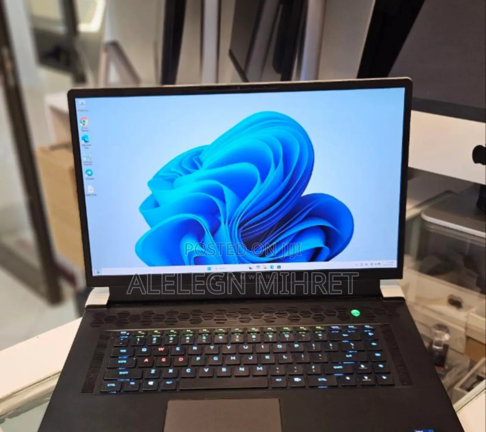 New Laptop Alienware M17x R2 32GB Intel Core I7 SSD 512GB