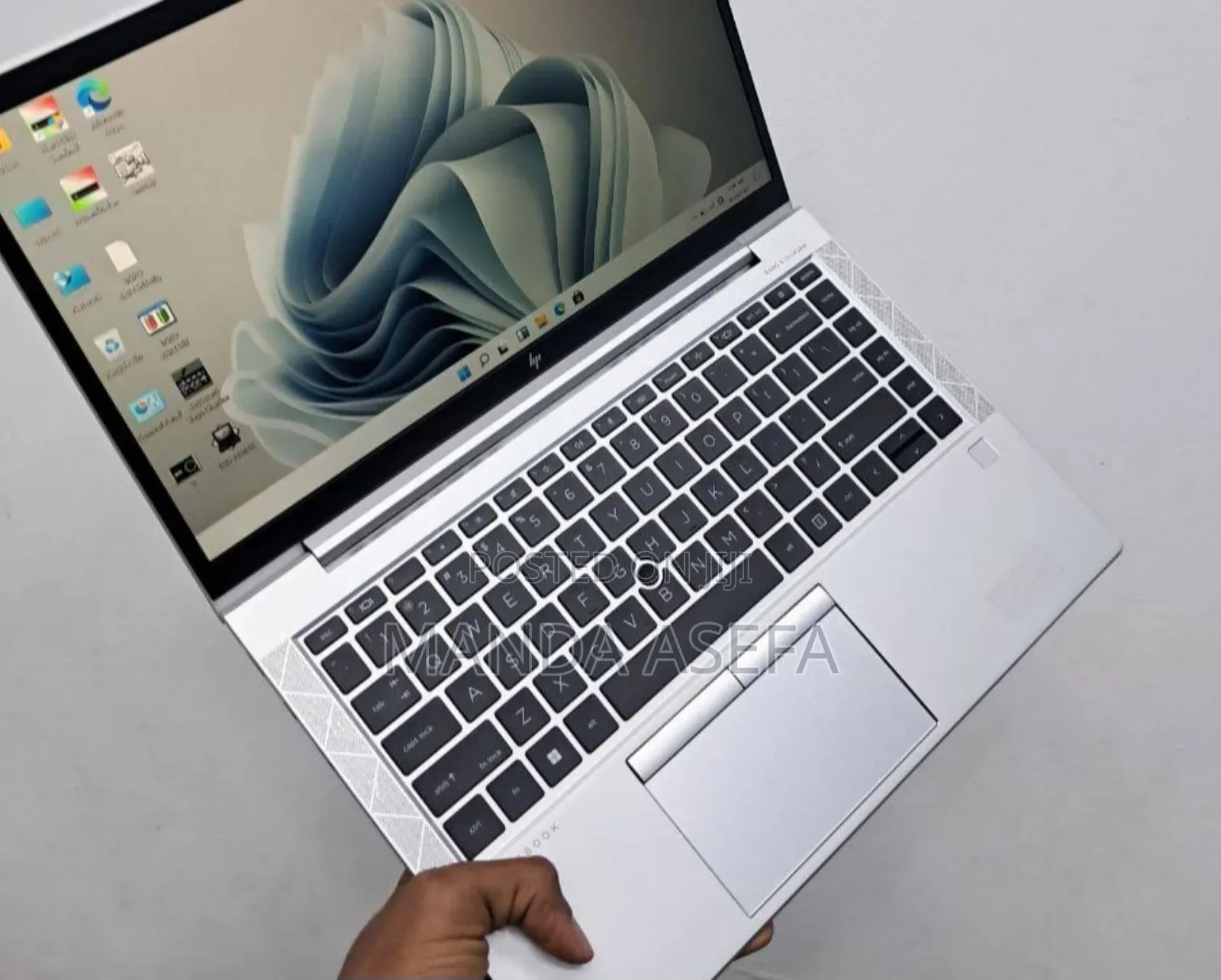 New Laptop HP EliteBook 845 G8 16GB AMD Ryzen 5 SSD 512GB