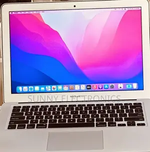 Photo - New Laptop Apple MacBook Air 2017 8GB Intel Core I7 SSD 512GB