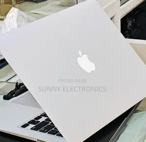 New Laptop Apple MacBook Air 2017 8GB Intel Core I7 SSD 512GB