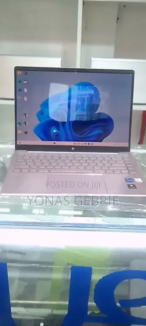 New Laptop HP Pavilion 14 16GB Intel Core I7 SSD 1T