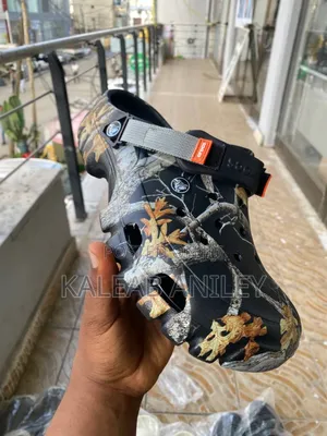 Photo - Iconic Crocs